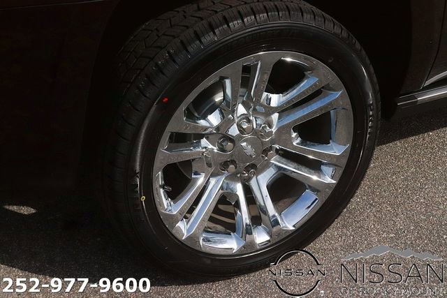 Used 2020 Chevrolet Suburban Premier w/ Premier Plus Edition image 9