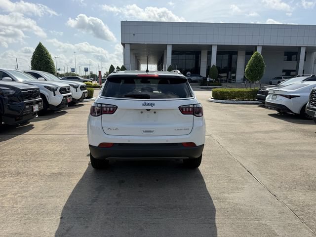 Used 2024 Jeep Compass Limited AWD/4WD image 6
