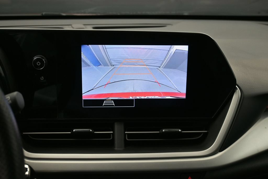 Used 2024 Chevrolet Trax RS FWD image 14