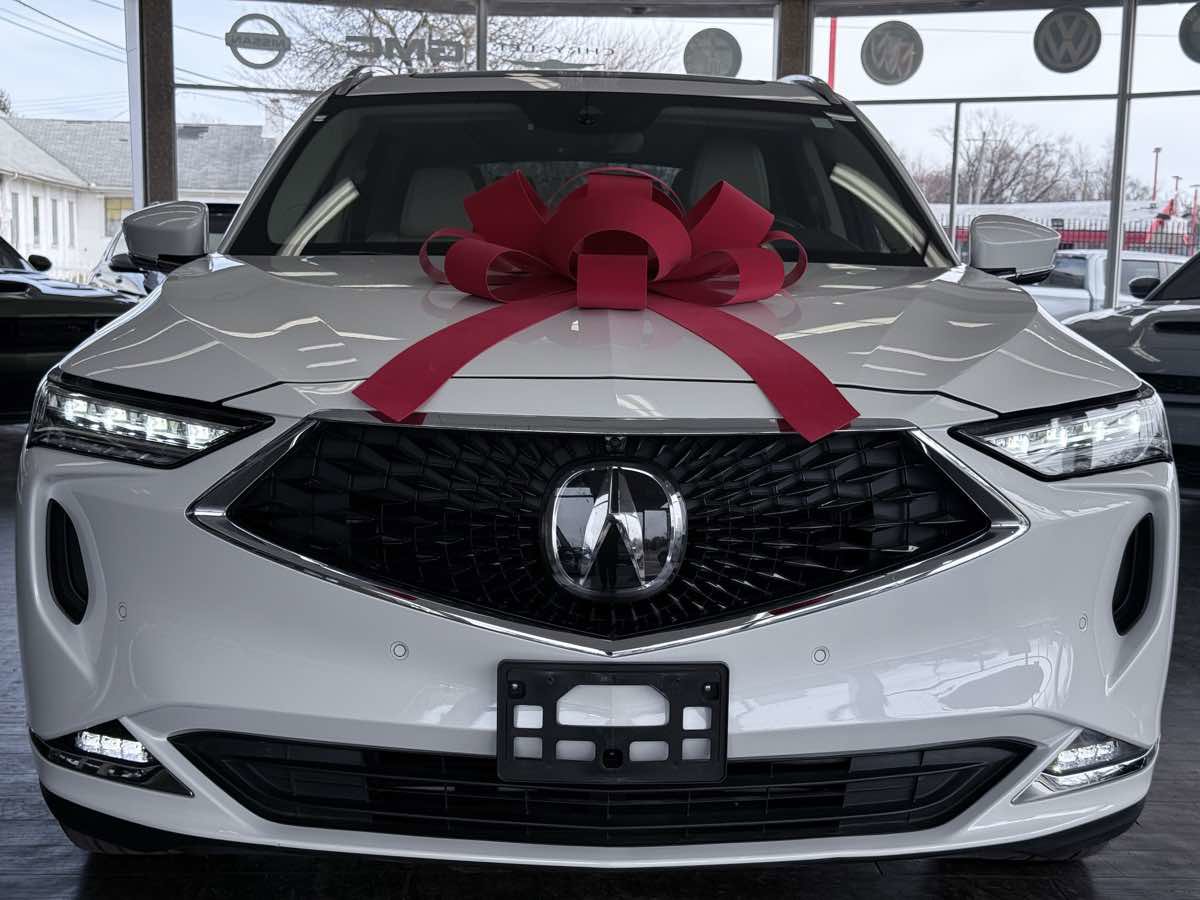 Used 2023 Acura MDX SH-AWD w/ Advance Package image 4