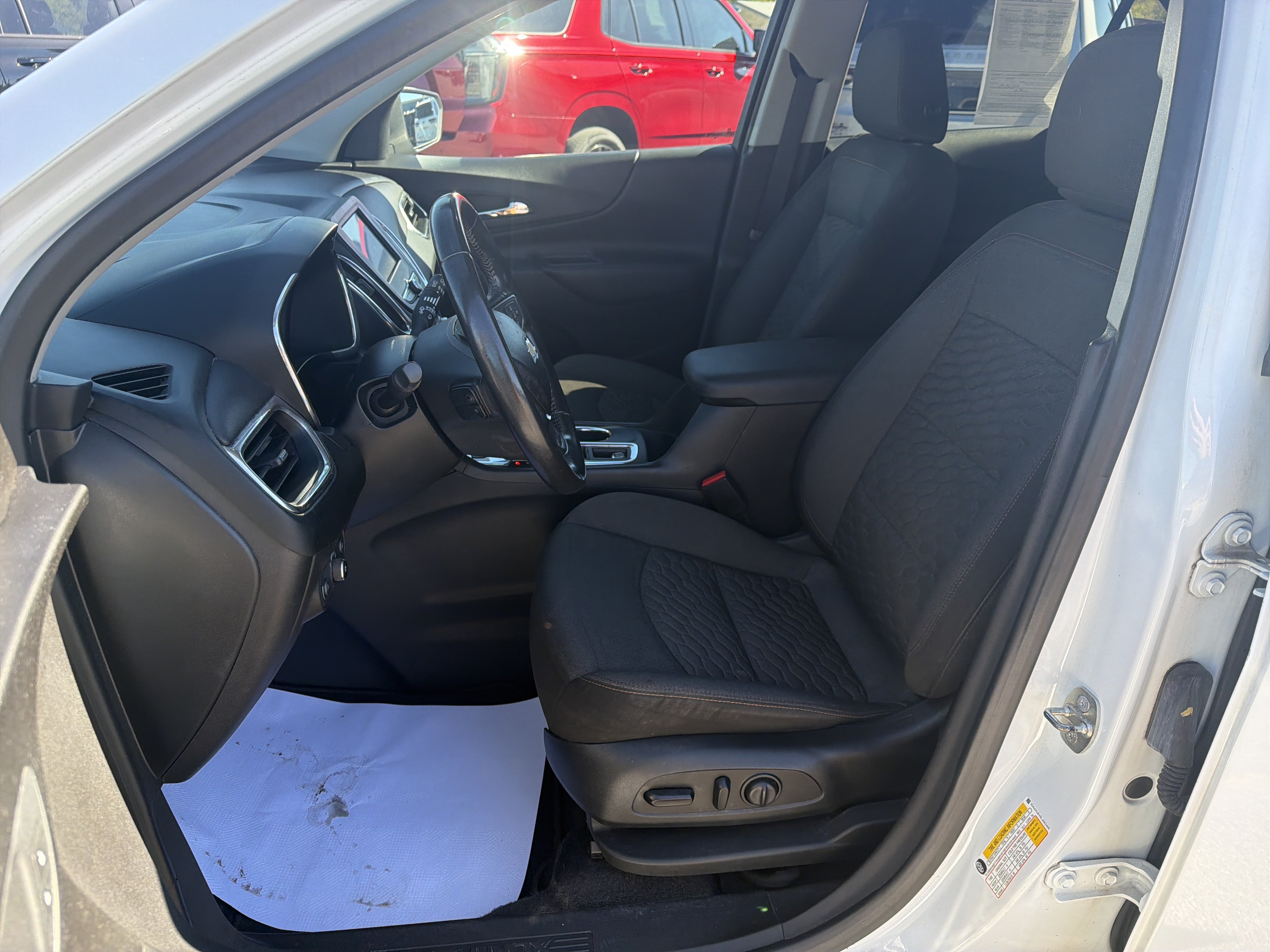 Used 2020 Chevrolet Equinox LT AWD/4WD image 5