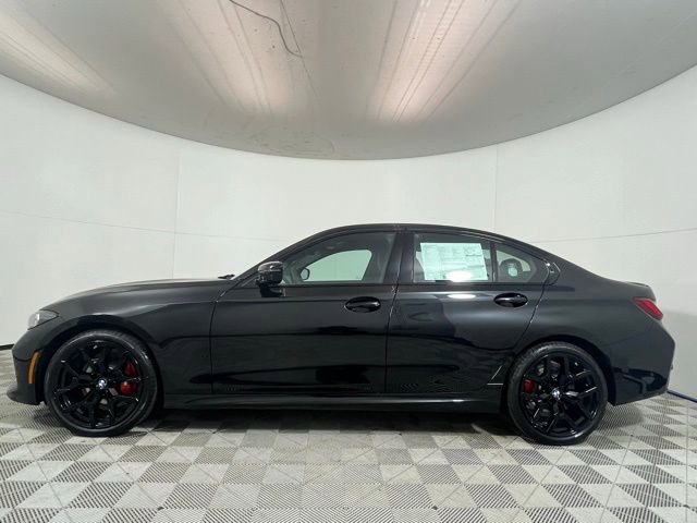New 2026 BMW 330i xDrive Sedan w/ M Sport Package AWD/4WD image 4
