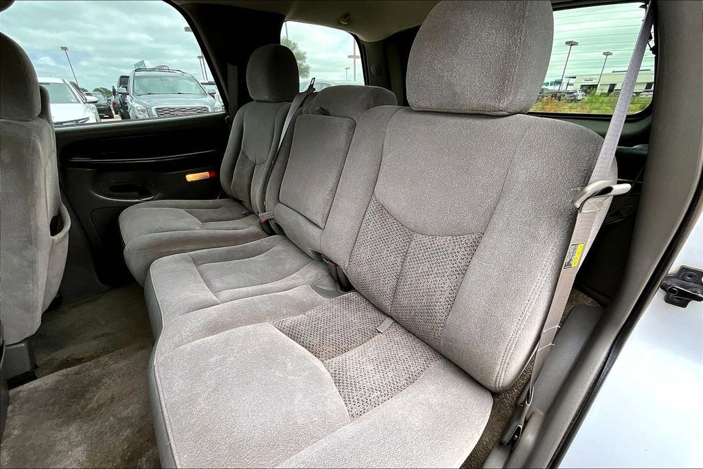 Used 2003 Chevrolet Tahoe LS w/ Cargo Package RWD image 31