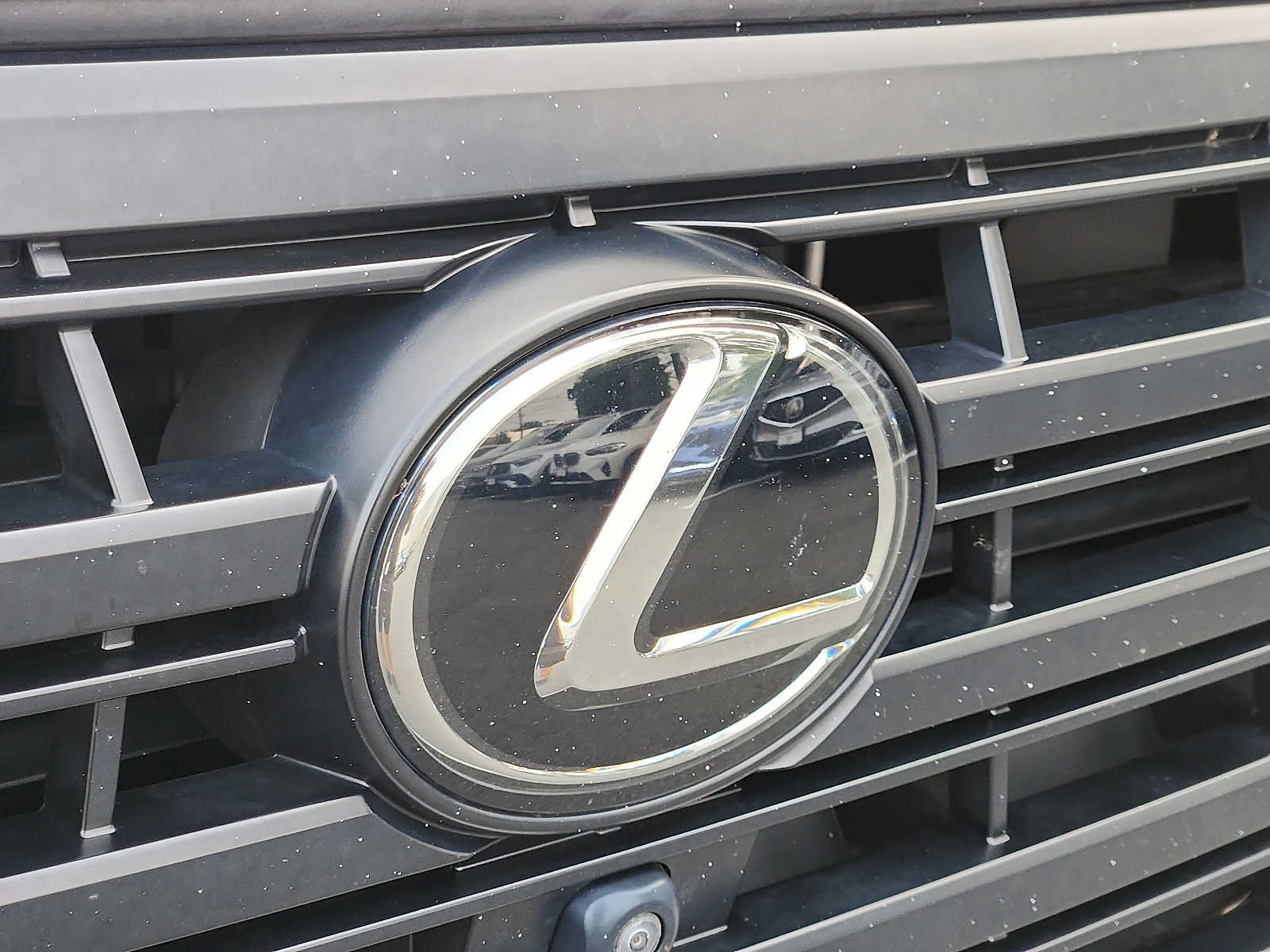 Used 2024 Lexus GX 550 w/ Accessory Package (Z1) AWD/4WD image 30