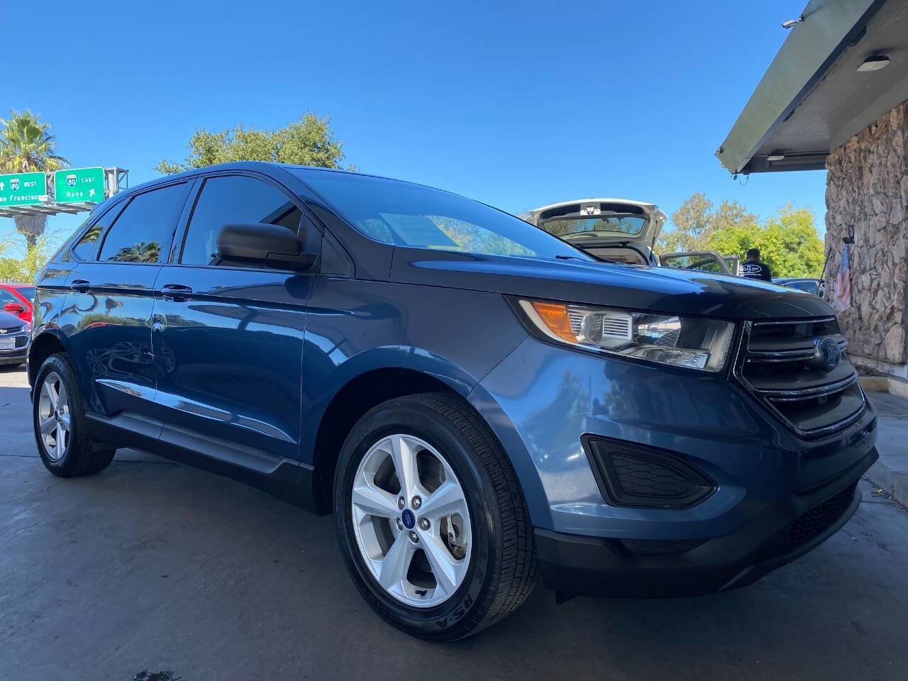 Used 2018 Ford Edge SE AWD/4WD image 5