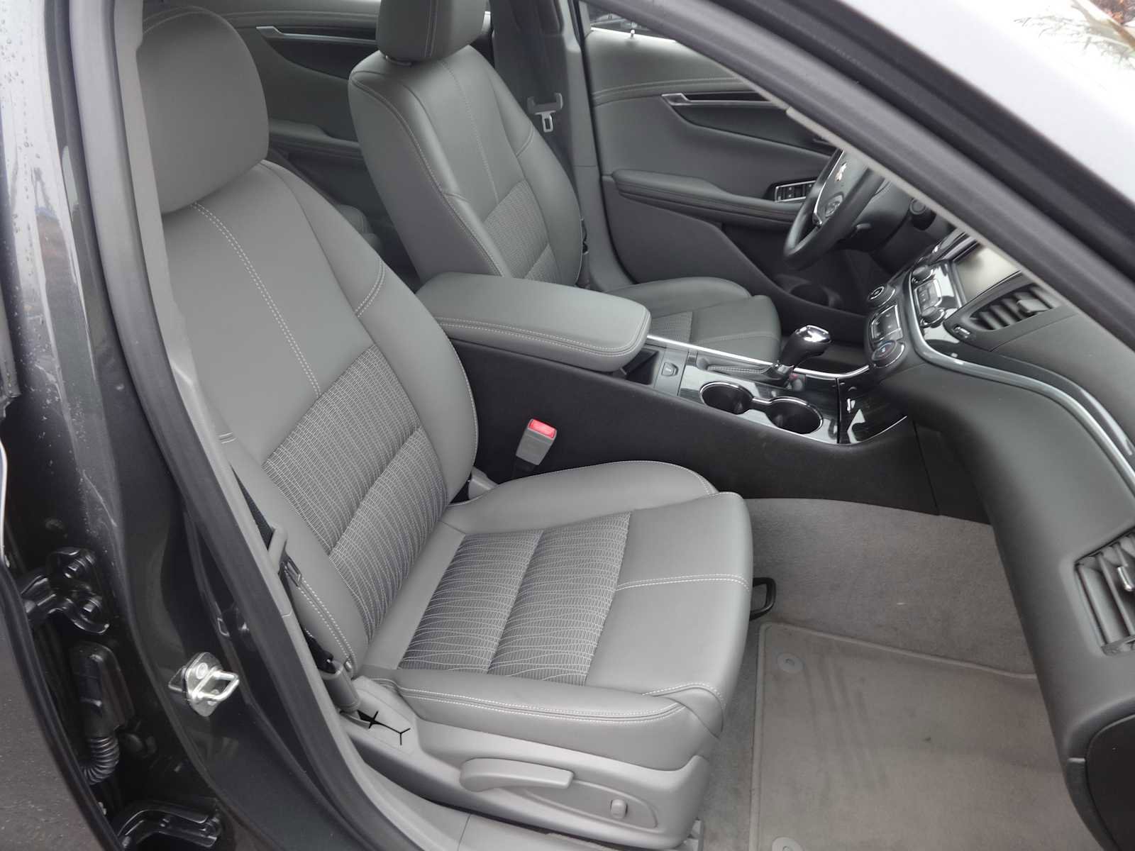 Used 2018 Chevrolet Impala LS image 9