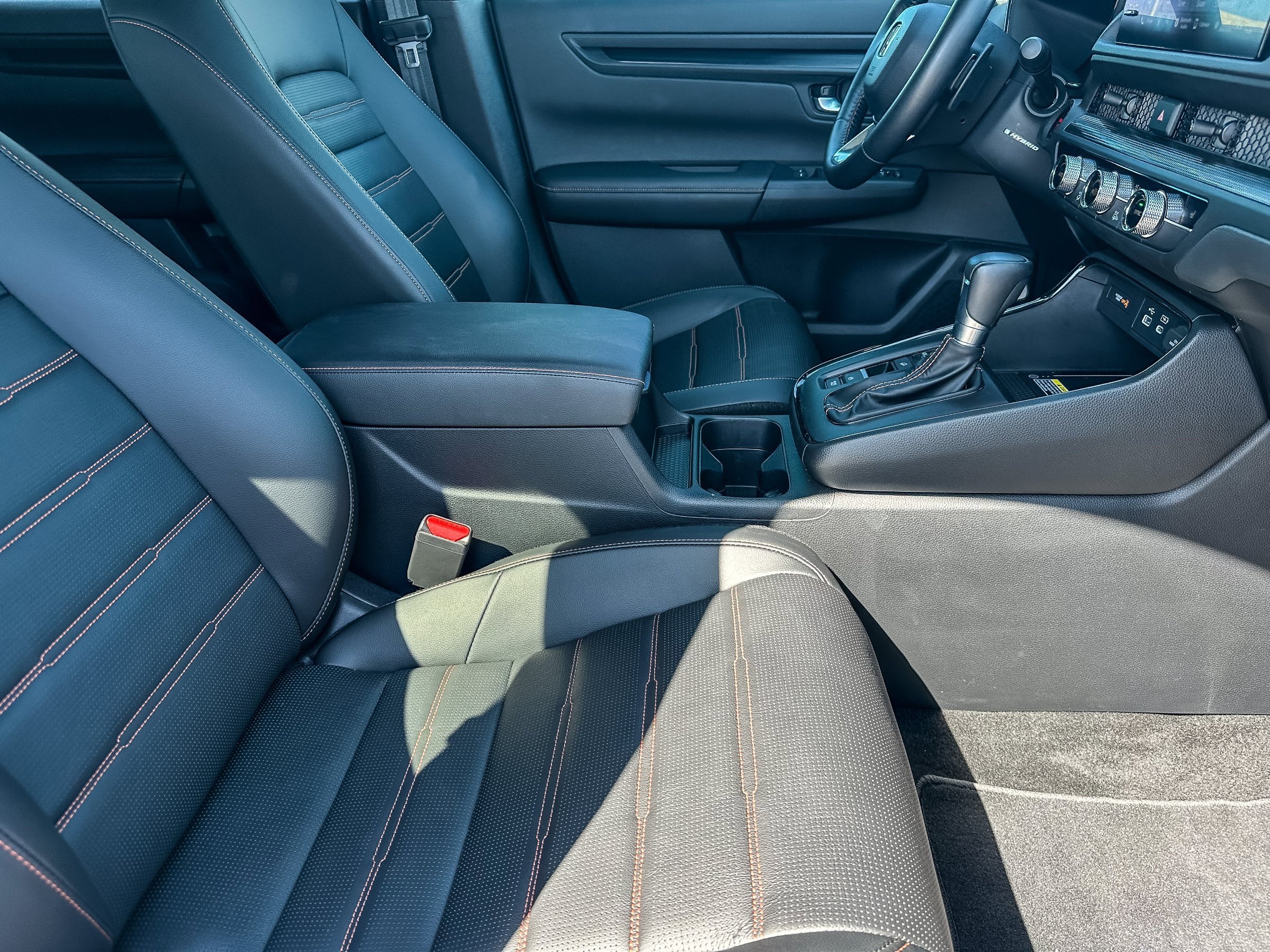 Used 2025 Honda CR-V Sport-L image 25