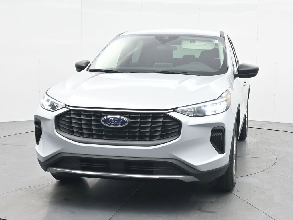 New 2026 Ford Escape Active image 2