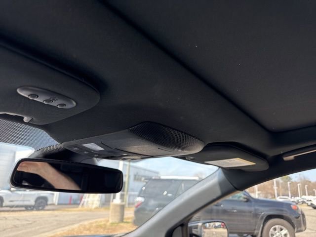 Used 2020 Ford Edge ST w/ Equipment Group 401A AWD/4WD image 21