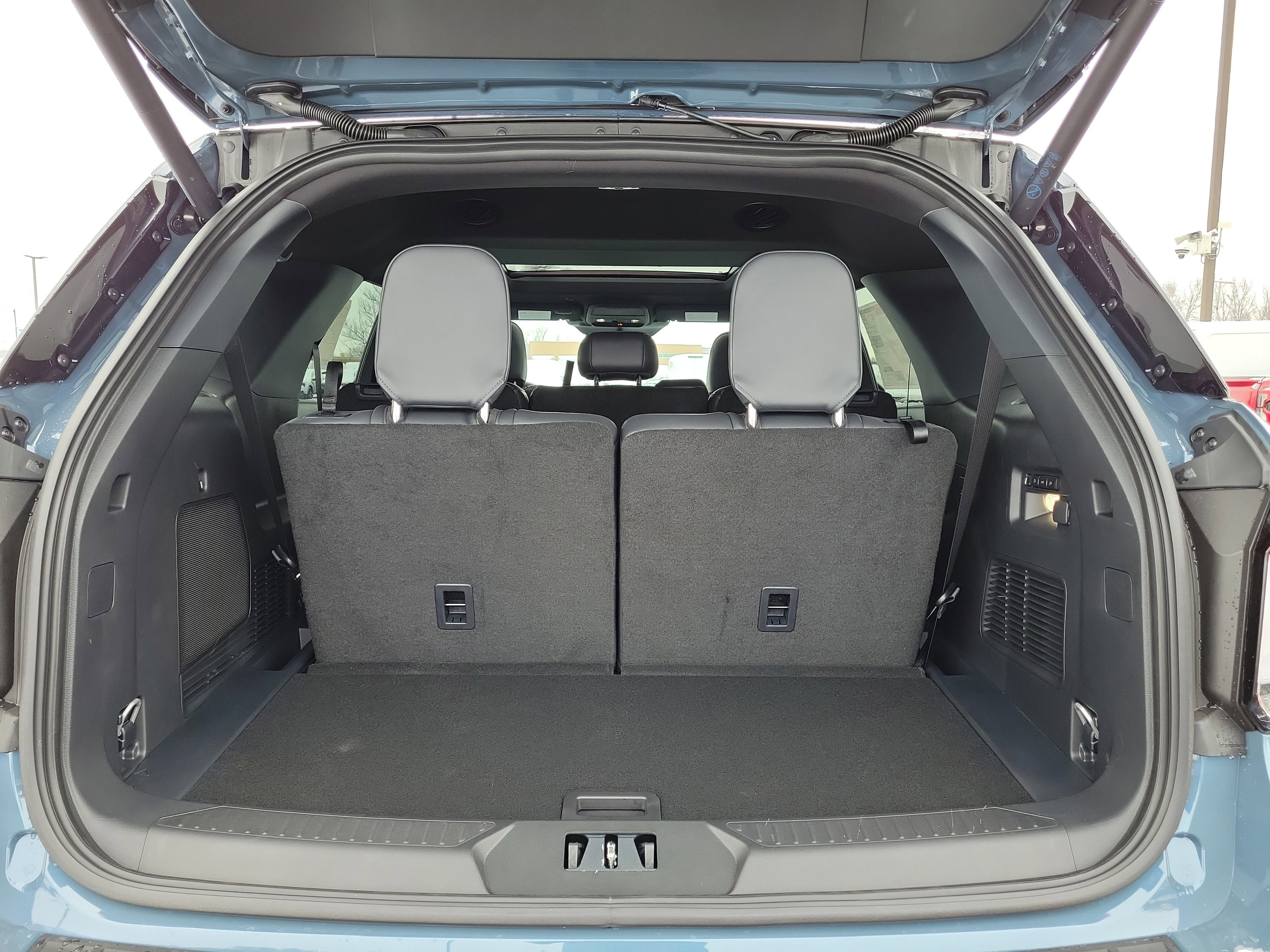 New 2026 Ford Explorer ST w/ Sun And Sound Package image 7