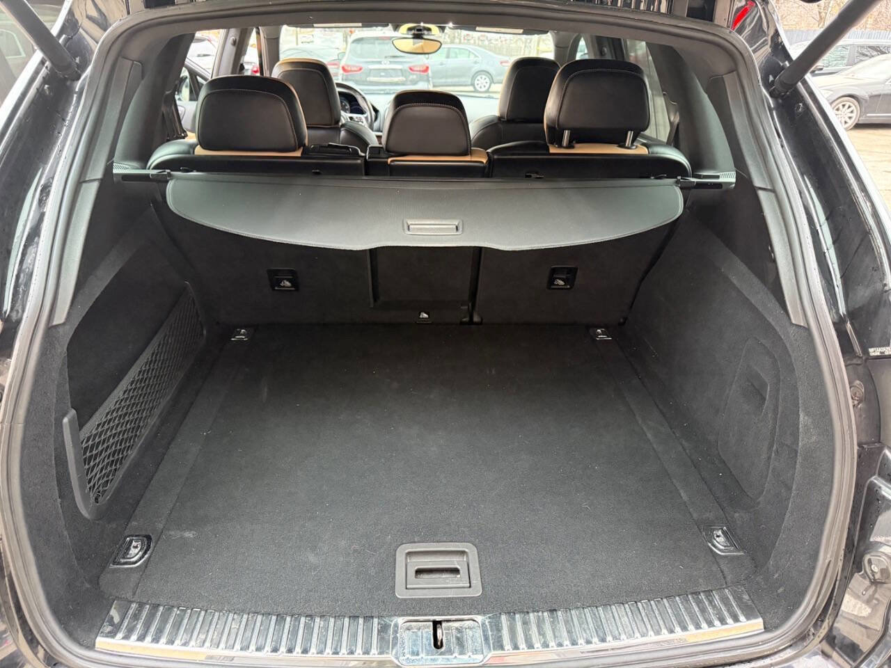 Used 2018 Porsche Cayenne Platinum Edition image 15