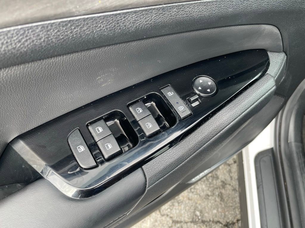 Used 2024 Kia Sportage X-Pro image 12