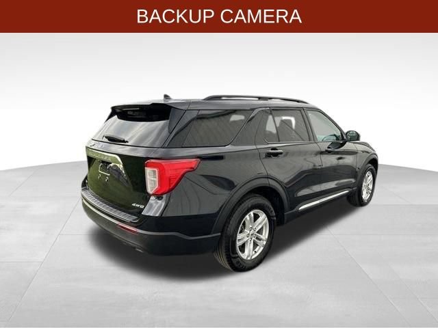 Used 2023 Ford Explorer XLT AWD/4WD image 7