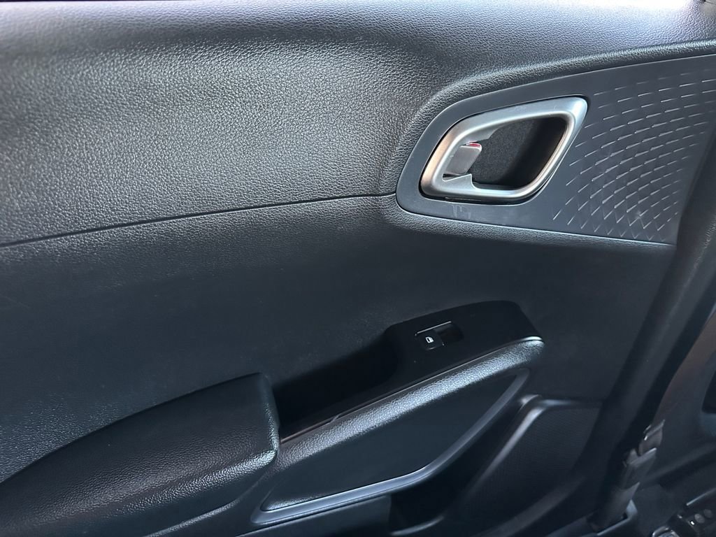 Used 2020 Kia Soul S image 26