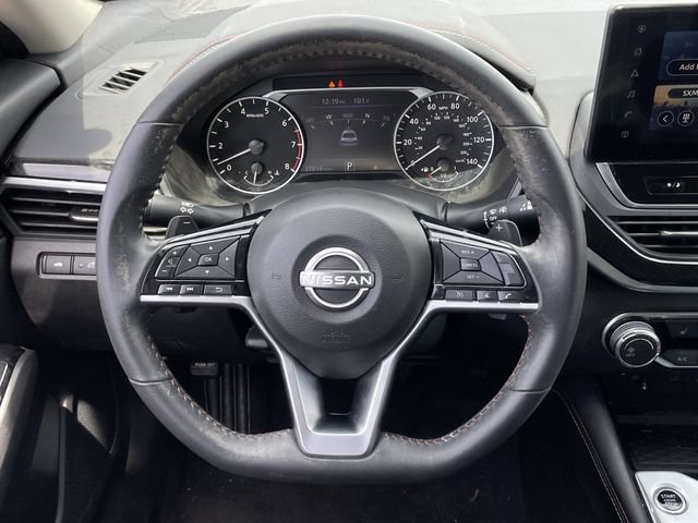 Used 2023 Nissan Altima 2.5 SR w/ SR Premium Package FWD image 12