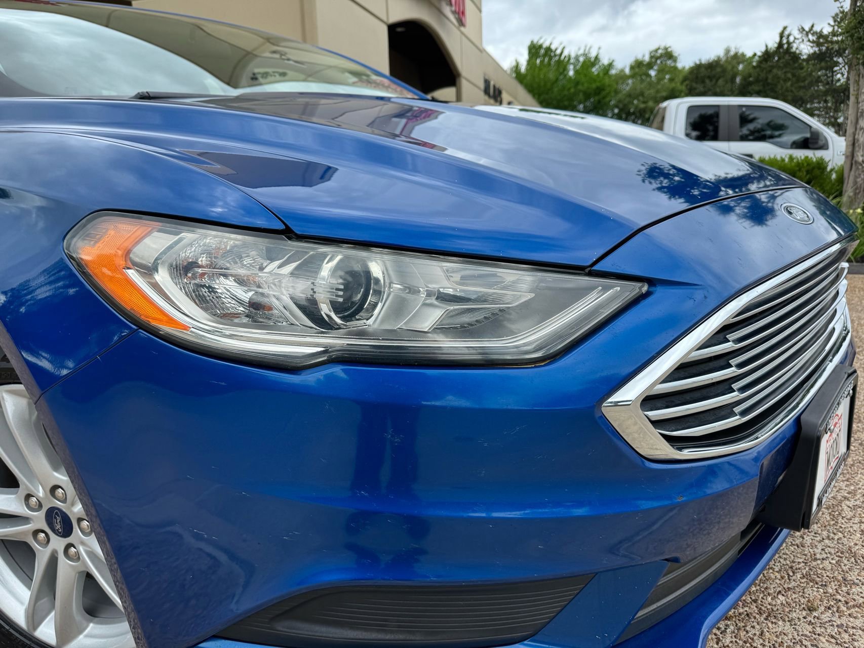Used 2018 Ford Fusion S FWD image 2
