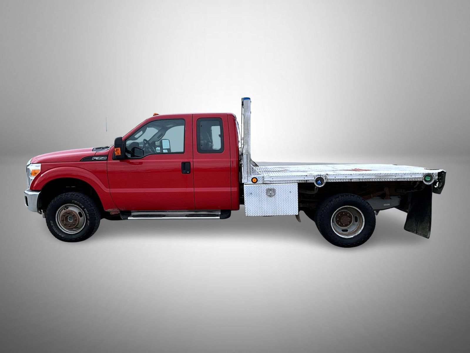 Used 2015 Ford F350 XL w/ Power Equipment Group AWD/4WD image 8