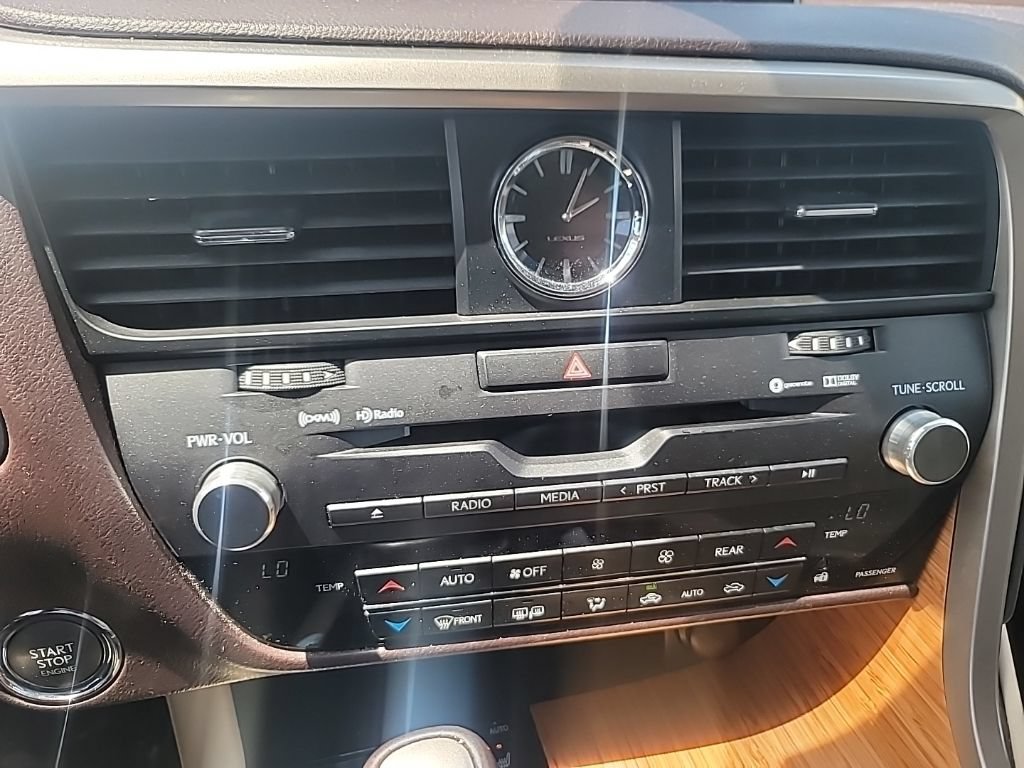 Used 2018 Lexus RX 350L FWD image 10