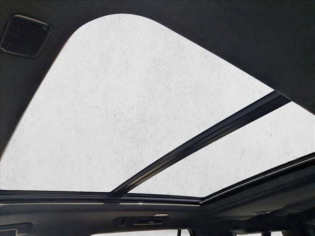 Used 2021 Chevrolet Suburban LT AWD/4WD image 14