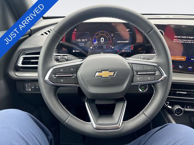 New 2026 Chevrolet Traverse LT w/ Driver Confidence Package FWD image 14