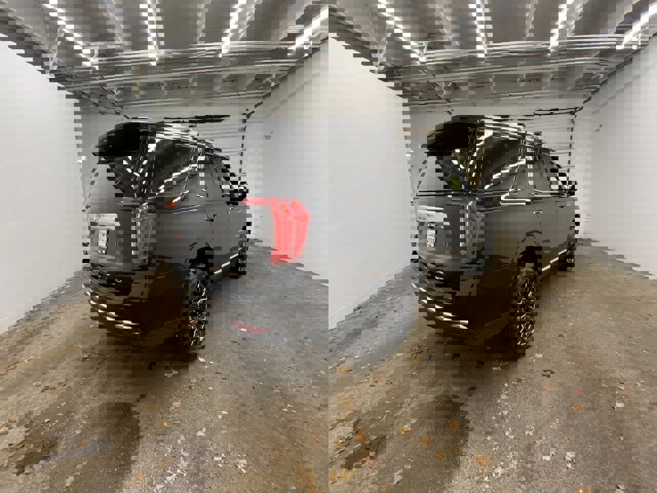 Used 2024 GMC Yukon Denali image 6