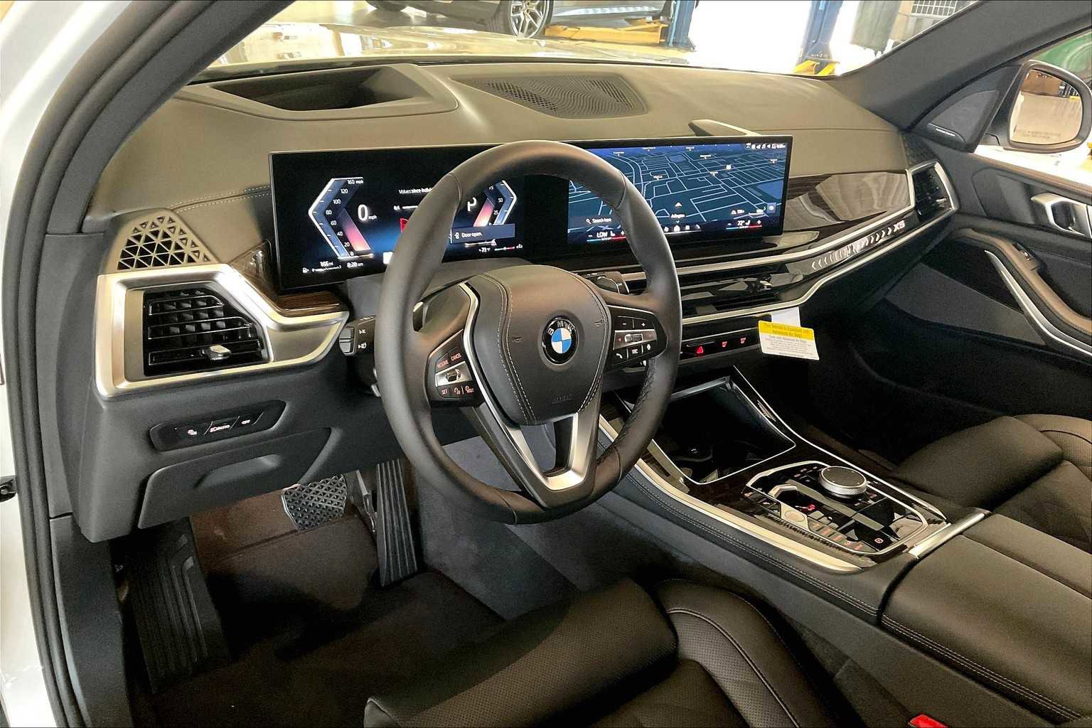 Used 2026 BMW X5 xDrive40i w/ Premium Package image 8