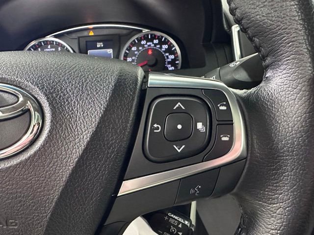 Used 2016 Toyota Camry SE w/ Moonroof Package FWD image 24