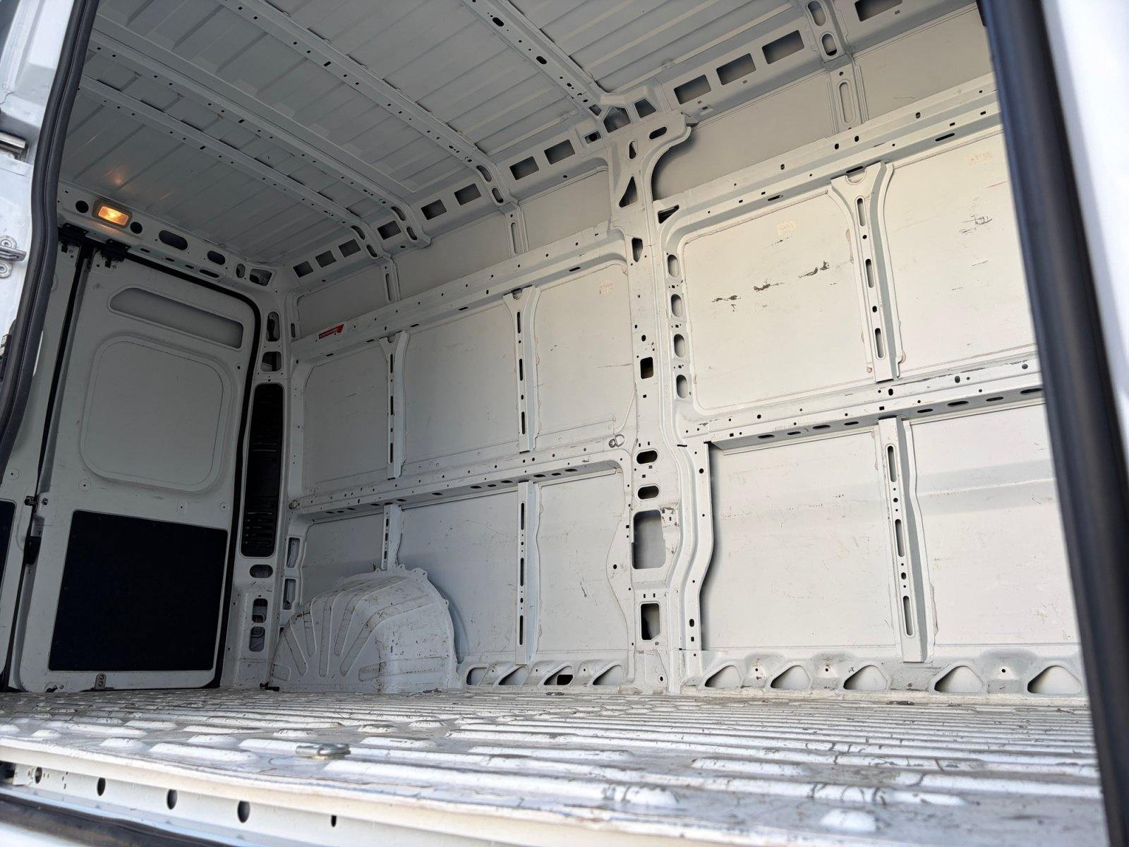 Used 2023 RAM ProMaster 2500 FWD image 18