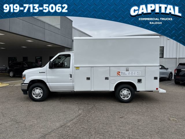 New 2025 Ford E-350 and Econoline 350 Super Duty w/ Power Equipment Group image 5