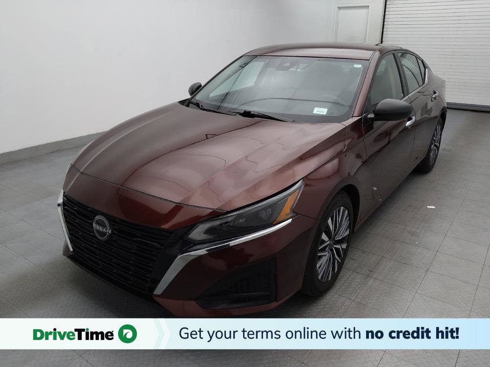 Used 2024 Nissan Altima 2.5 SV image 1