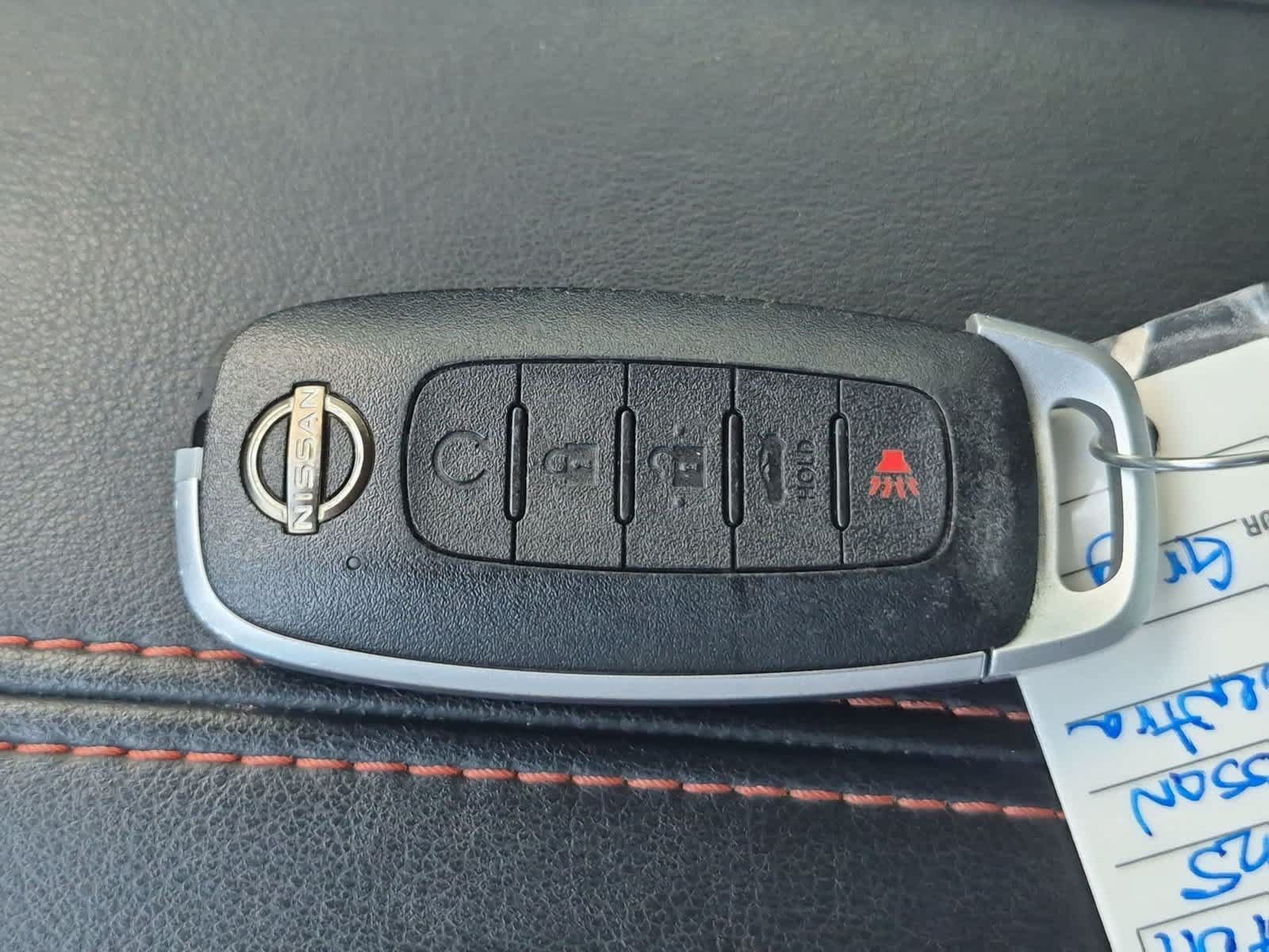 Used 2025 Nissan Sentra SR FWD image 33