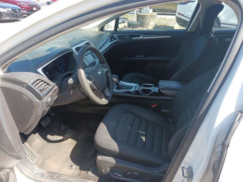 Used 2014 Ford Fusion SE FWD image 5