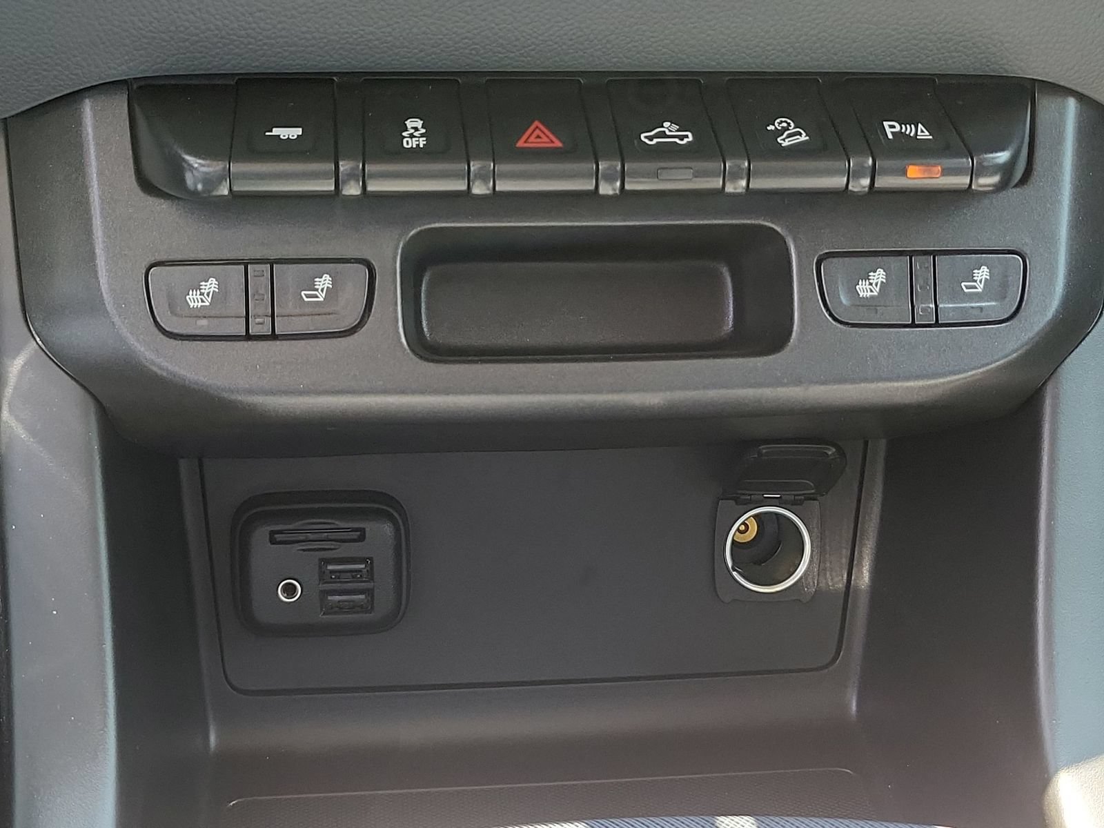 Used 2020 Chevrolet Colorado Z71 RWD image 34
