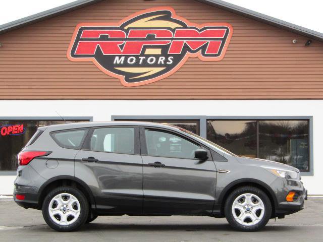 Used 2019 Ford Escape S image 3