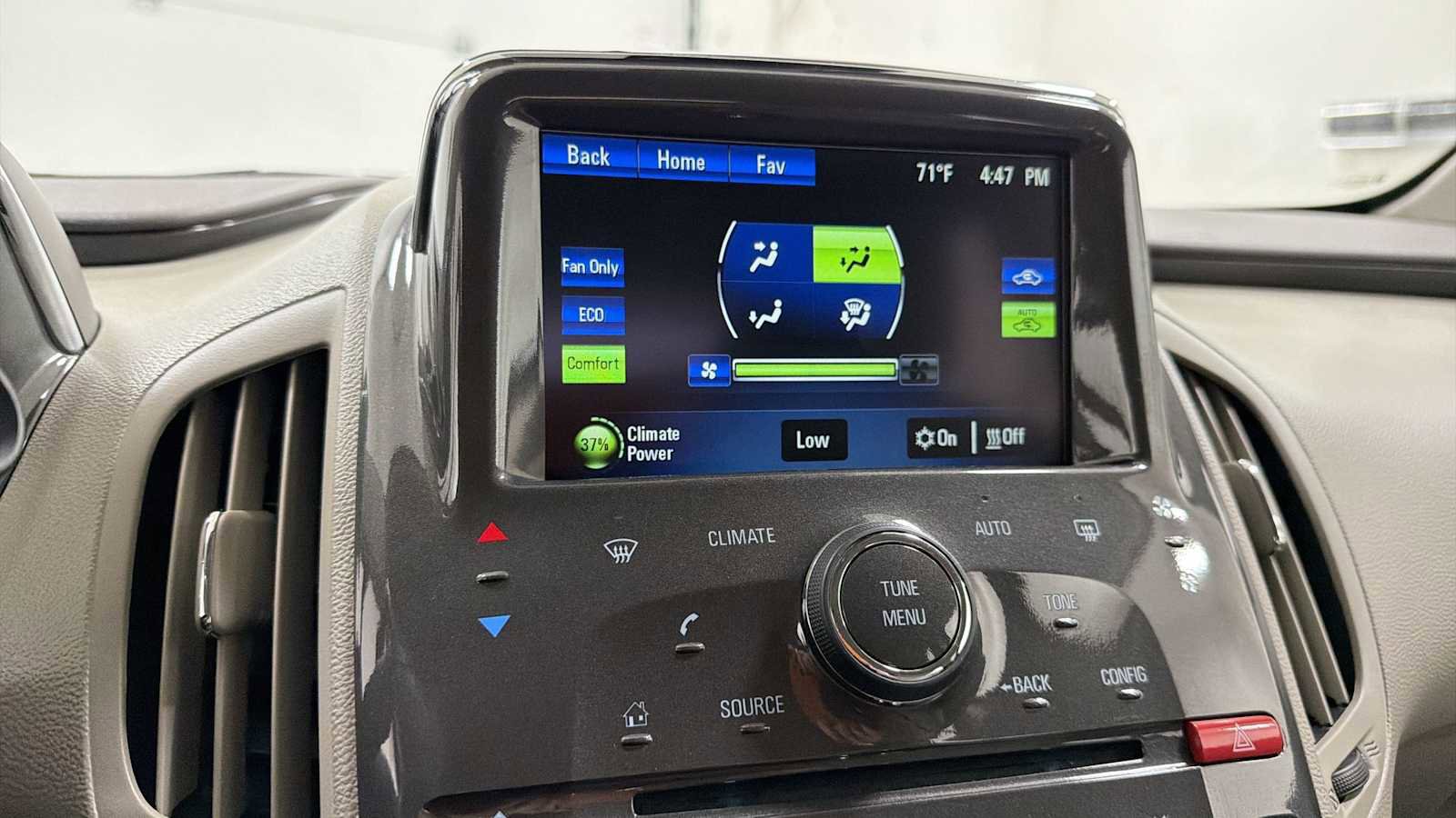 Used 2014 Chevrolet Volt w/ Enhanced Safety Package 1 FWD image 20