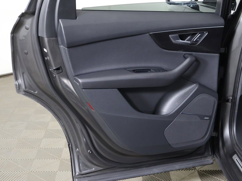 Used 2020 Audi Q7 3.0T Premium Plus w/ Premium Plus Package image 30