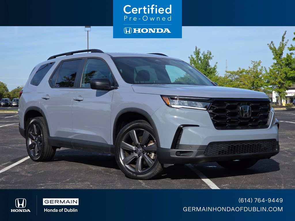 Used 2023 Honda Pilot Sport image 1