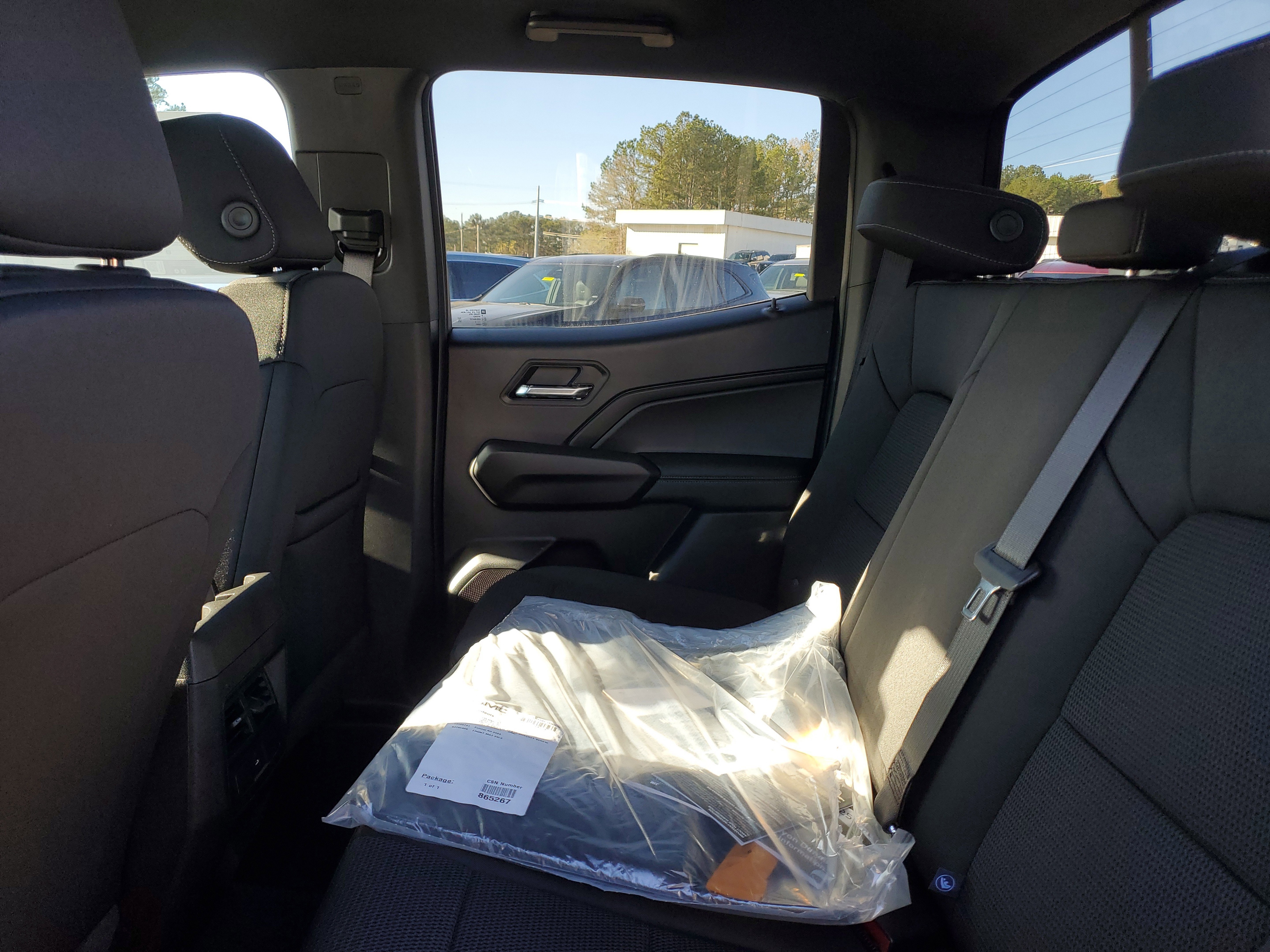 New 2025 GMC Canyon Elevation image 10