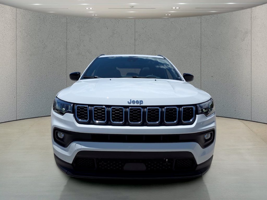New 2026 Jeep Compass Latitude AWD/4WD image 12