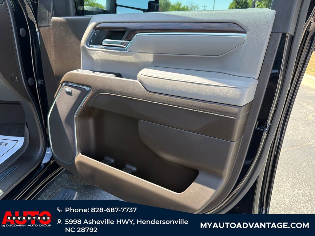 Used 2024 GMC Sierra 2500 SLT w/ SLT Premium Package AWD/4WD image 39