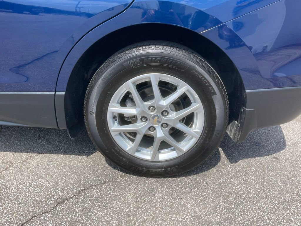 Used 2023 Chevrolet Equinox LS w/ LS Convenience Package FWD image 29