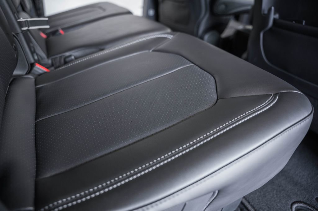 New 2026 Chrysler Pacifica Select image 29