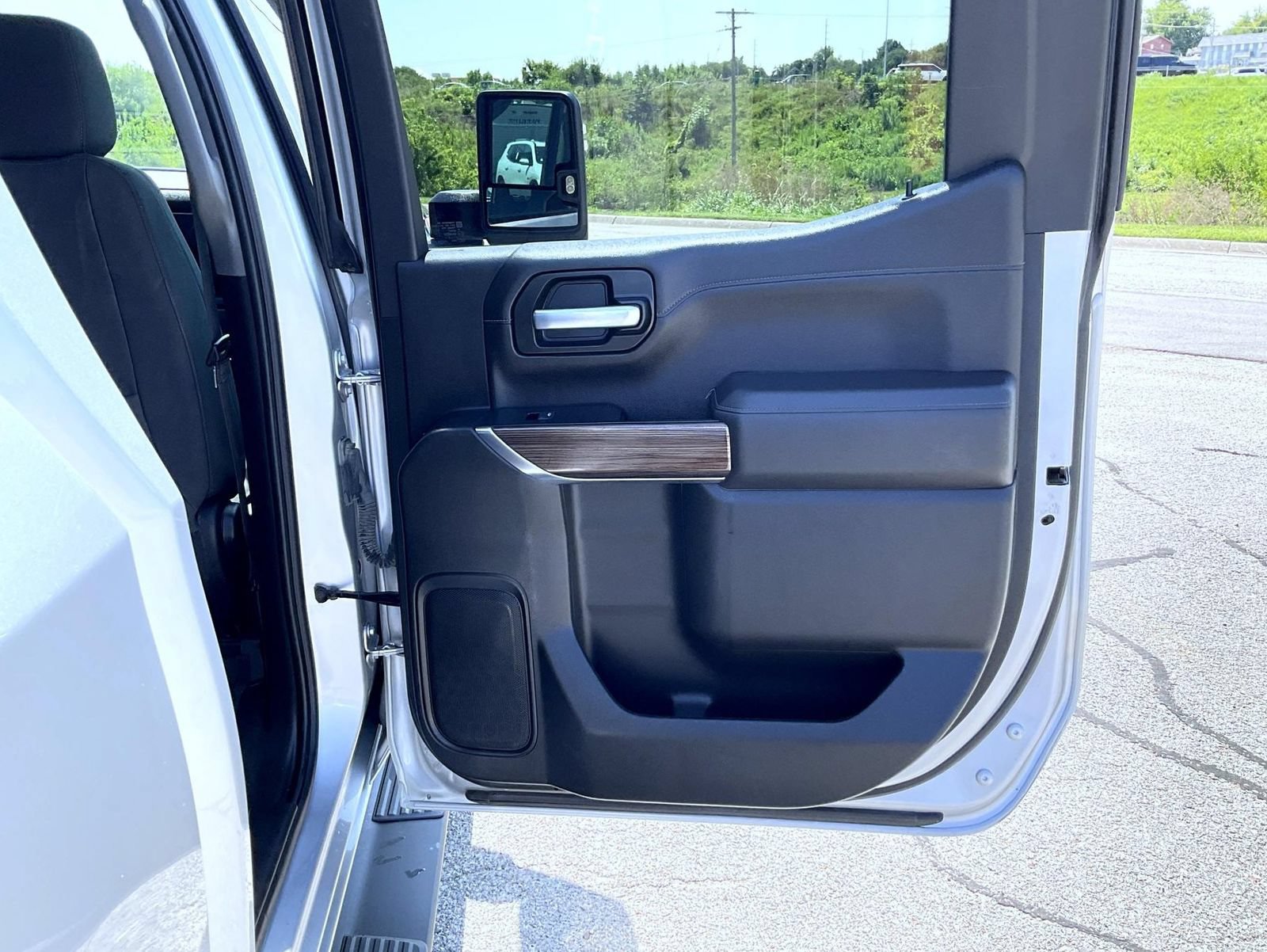 Certified 2021 Chevrolet Silverado 1500 RST AWD/4WD image 18