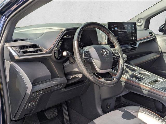 Used 2021 Toyota Sienna XSE w/ XSE Plus Package image 10