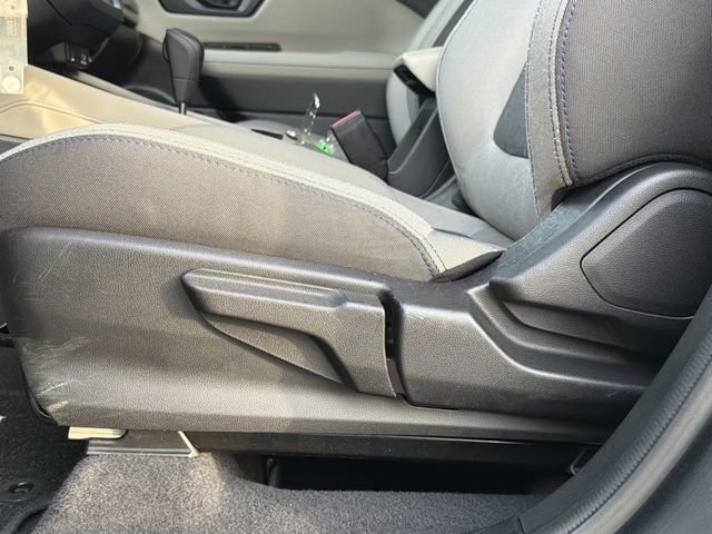 Used 2025 Subaru Forester AWD/4WD image 21