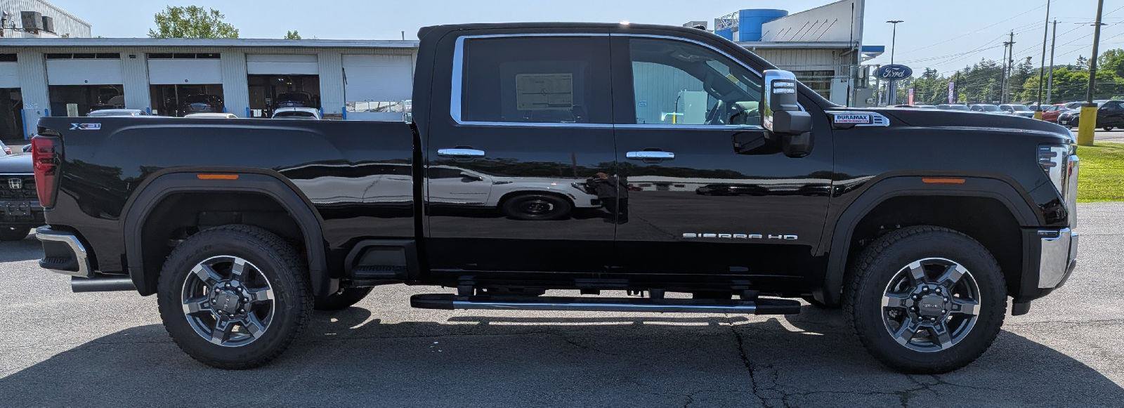 New 2026 GMC Sierra 2500 SLT w/ SLT Premium Package AWD/4WD image 5