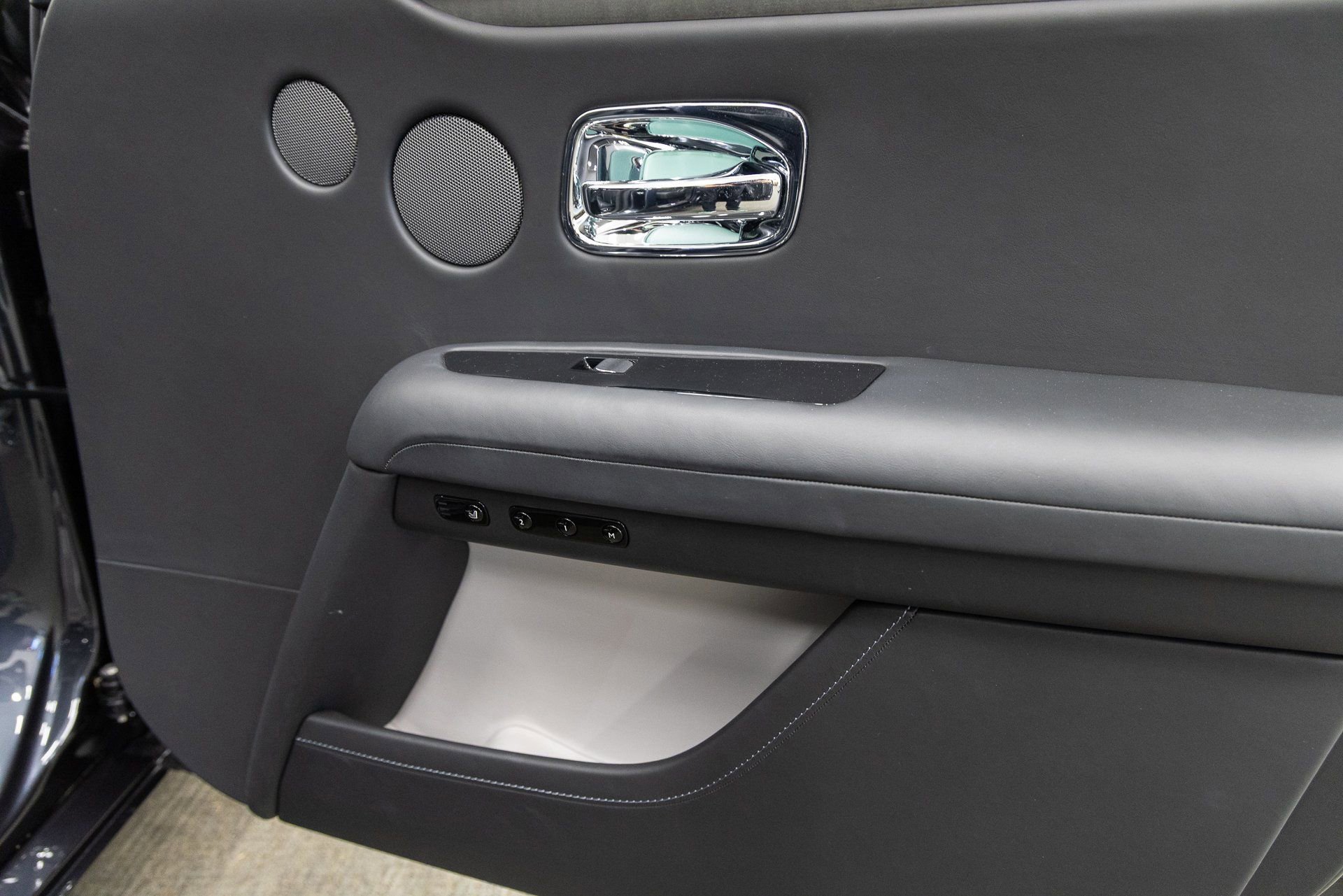 Used 2021 Rolls-Royce Ghost image 29