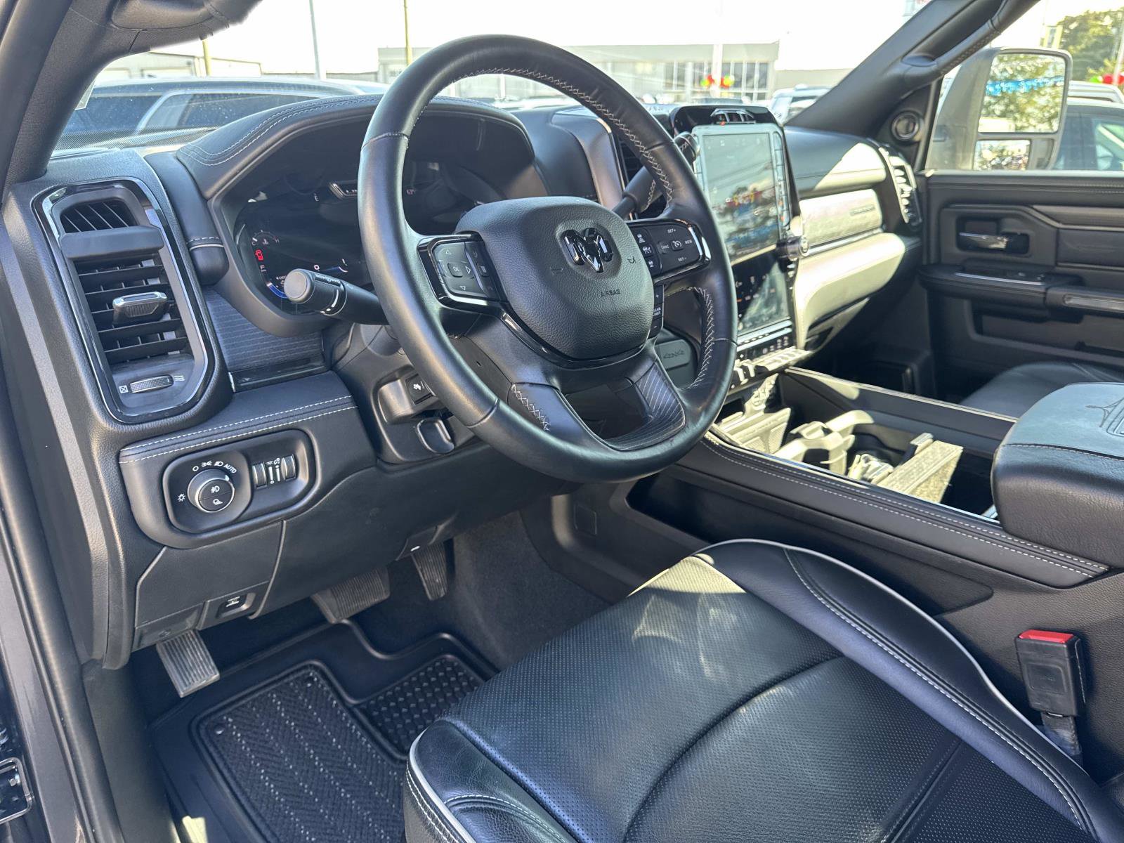 Certified 2024 RAM 2500 Limited image 17