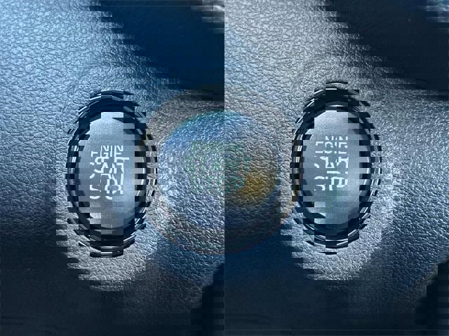 New 2025 Hyundai Venue SEL image 12