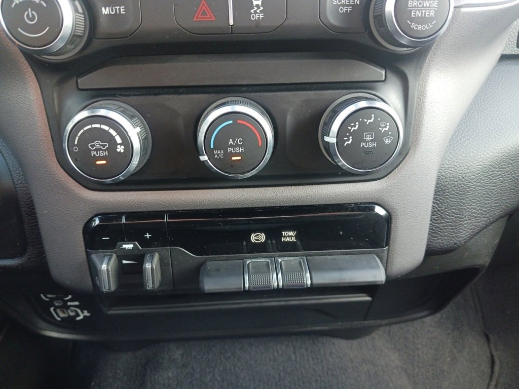 Used 2024 RAM 2500 Big Horn image 21